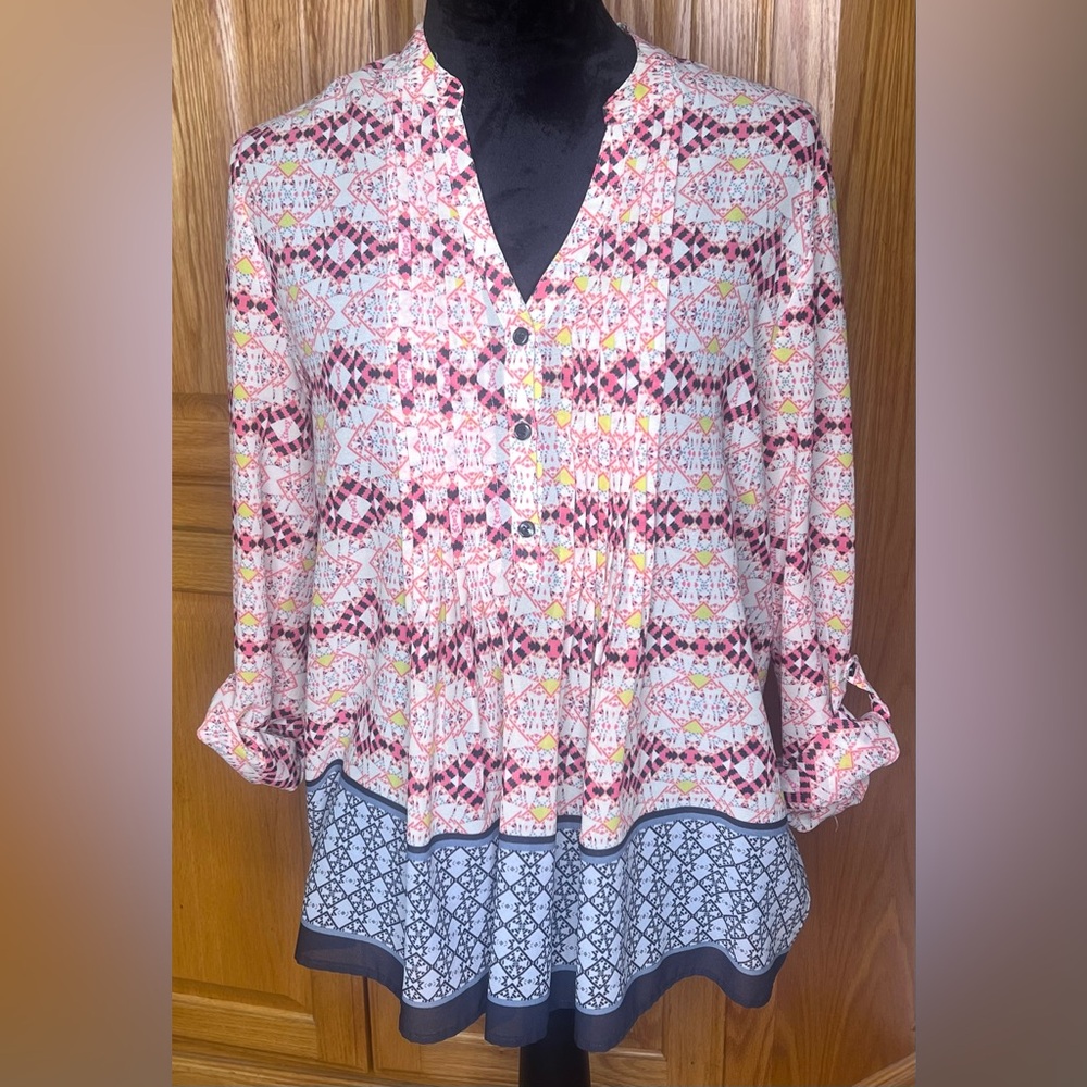 HD in Paris x Anthropologie Kaveri Henley Printed Long Sleeve Blouse Size 8